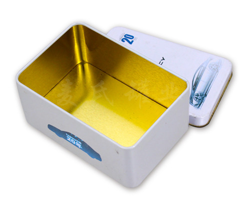 汽車電源包裝鐵盒 汽車電源包裝鐵盒內(nèi)部圖